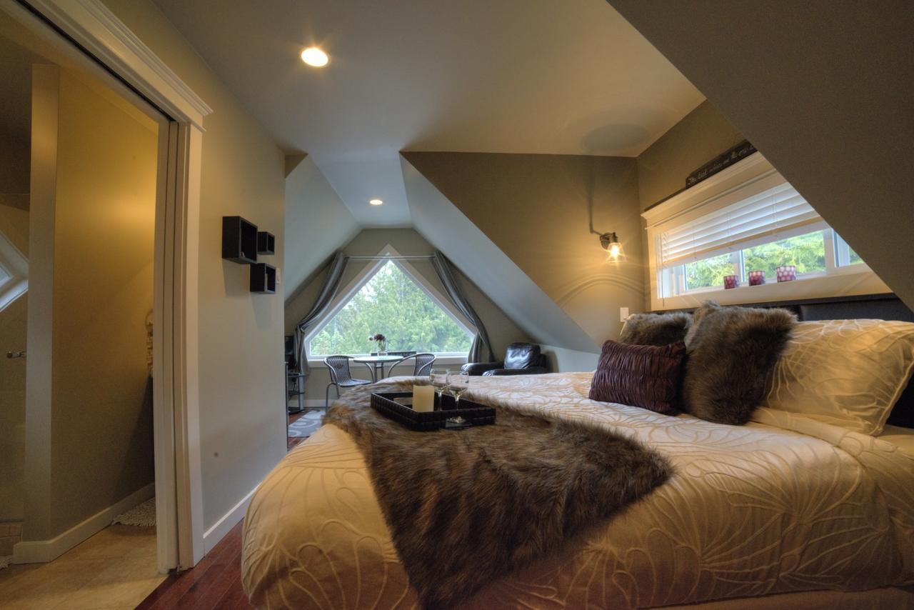 Shawnigan Suite B & B Shawnigan Lake エクステリア 写真