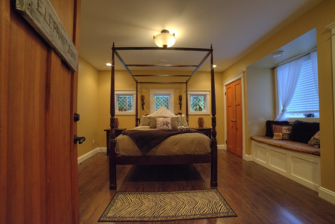 Shawnigan Suite B & B Shawnigan Lake エクステリア 写真